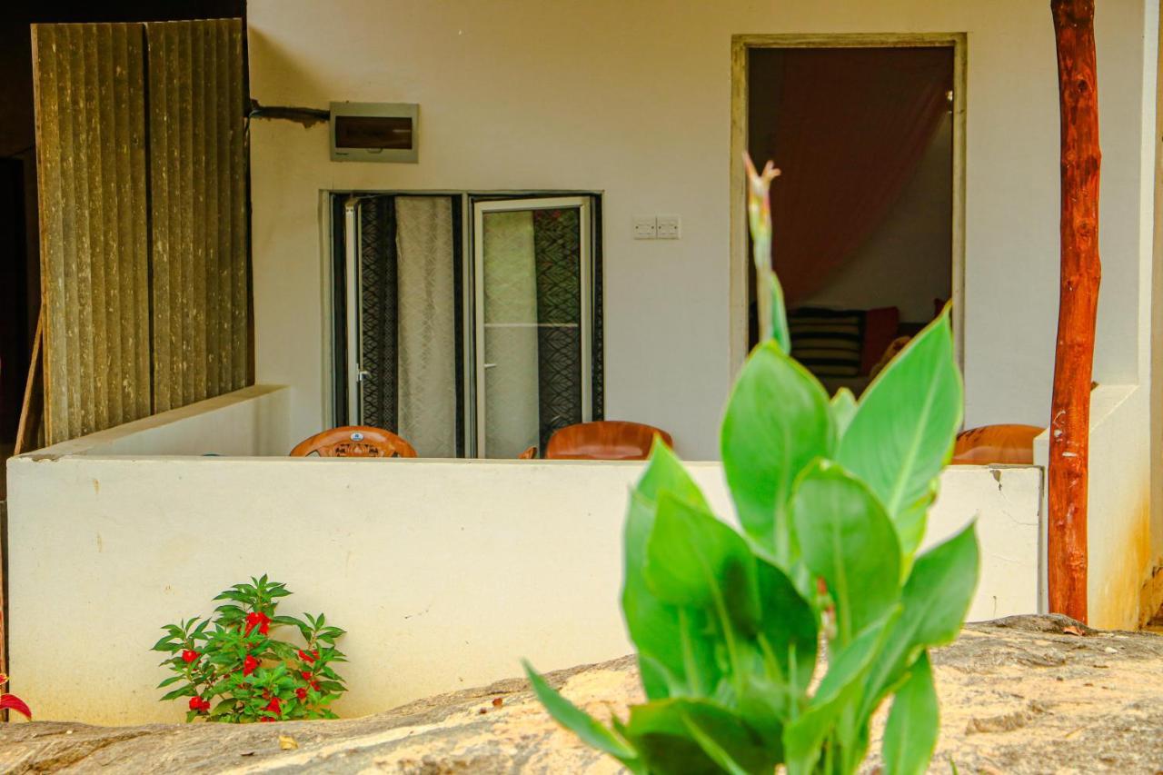 Sigiri Gayani Home Stay Sigiriya Exterior foto